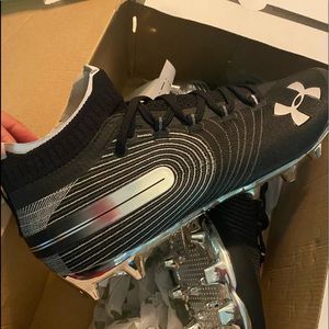 Under Armour Spotlight football cleats- brand new